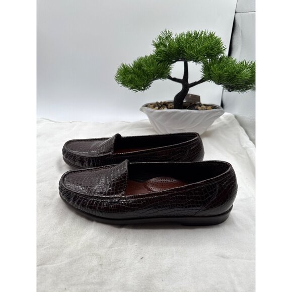 SAS Size 10.5 Crocodile Embossed Slip-On Loafers By SAS Comfortable Loafer Brown - Picture 4 of 10